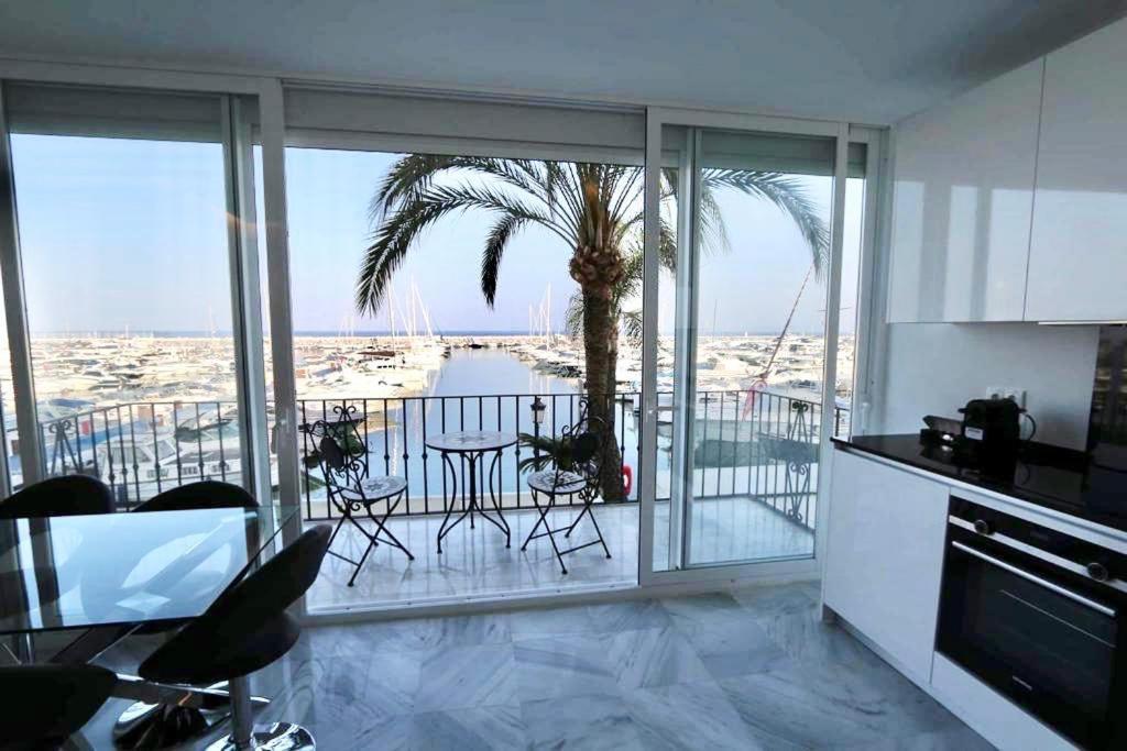First Line Puerto Banus Harbour, 3 Bedroom Luxury Apartment, * Marbellac
